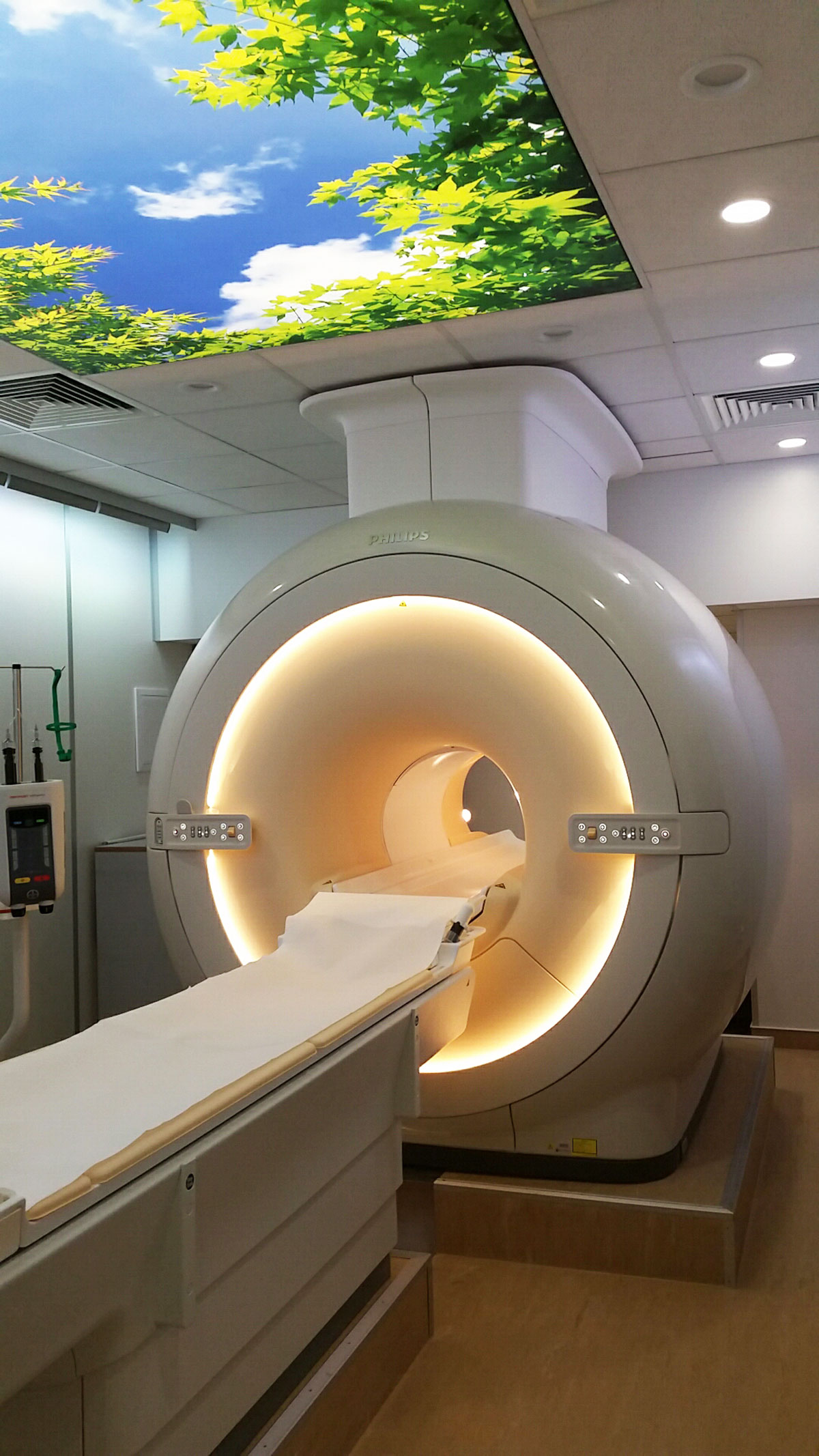 Radiologie Ansbach - Magnetresonanztherapie (MRT) PHILIPS Ingenia CX 3 Tesla